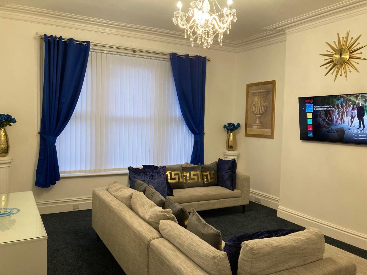 בלקפול Agapi Apartment - Sea View Sleeps Ten מראה חיצוני תמונה