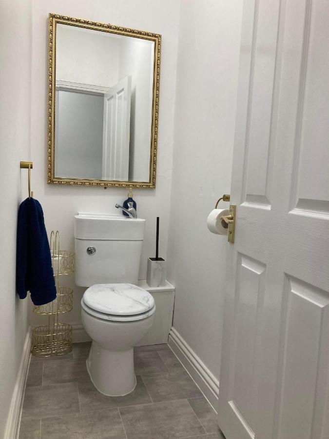 בלקפול Agapi Apartment - Sea View Sleeps Ten מראה חיצוני תמונה