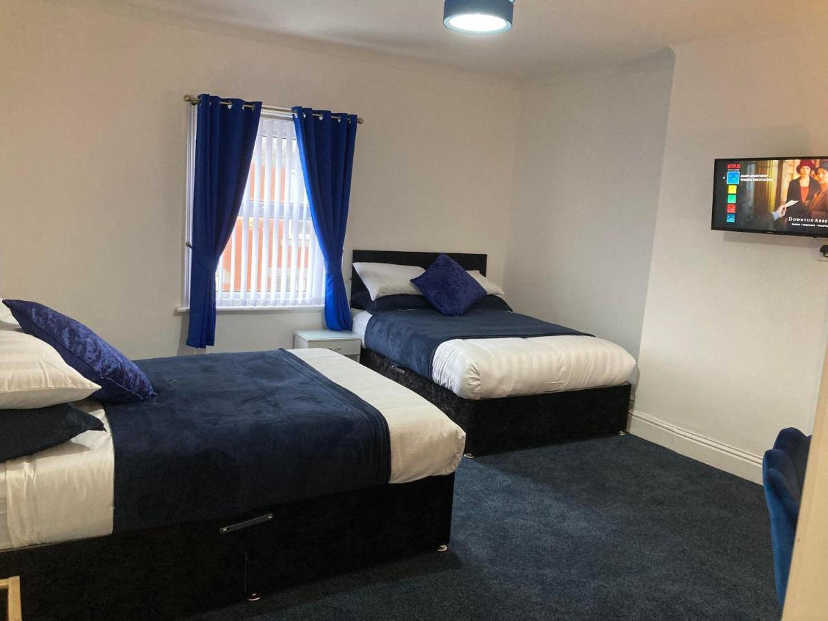 בלקפול Agapi Apartment - Sea View Sleeps Ten מראה חיצוני תמונה