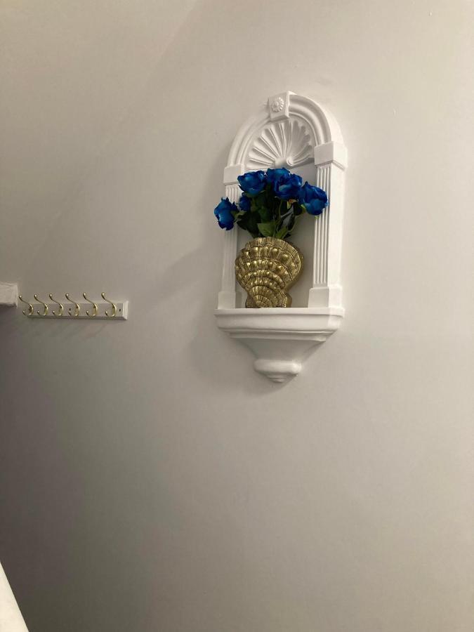 בלקפול Agapi Apartment - Sea View Sleeps Ten מראה חיצוני תמונה
