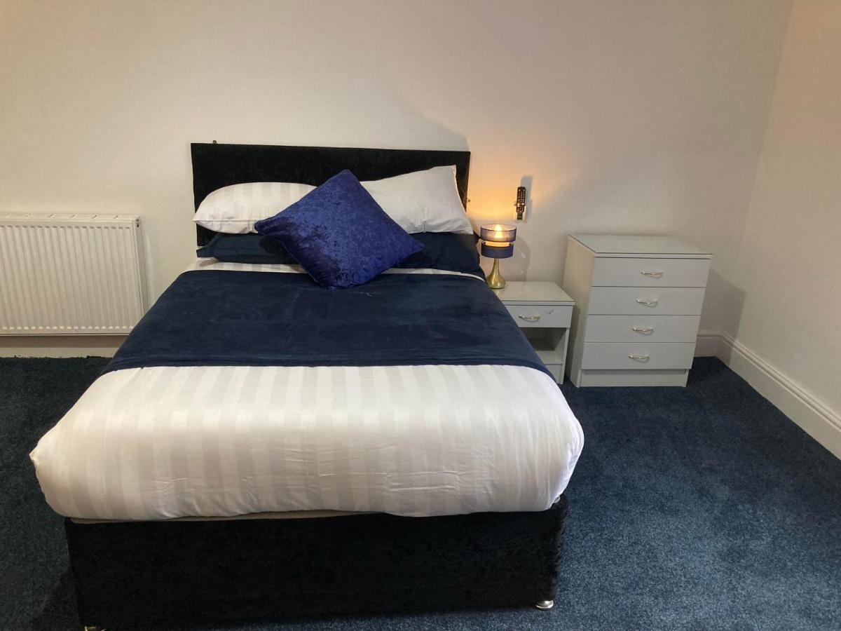 בלקפול Agapi Apartment - Sea View Sleeps Ten מראה חיצוני תמונה